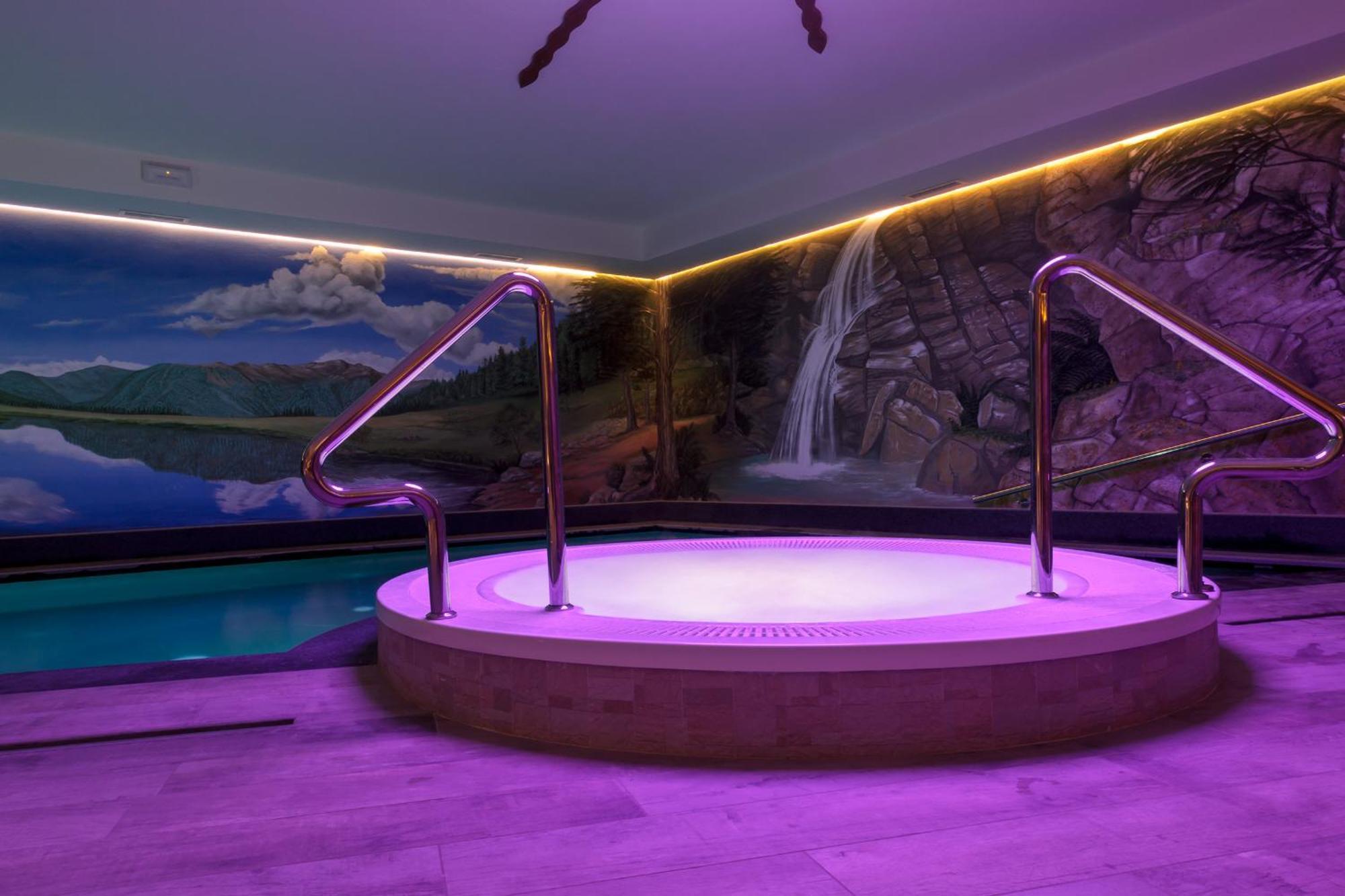 Residence Hotel Santa Maria piscina e wellness Peio Fonti Esterno foto